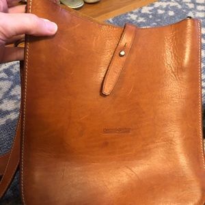 Tan leather Dooney & Bourke shoulder bag